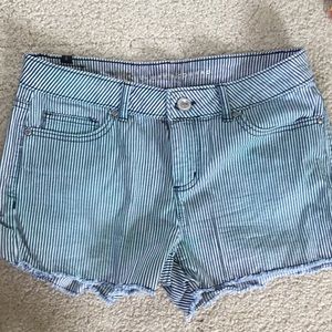 LC shorts